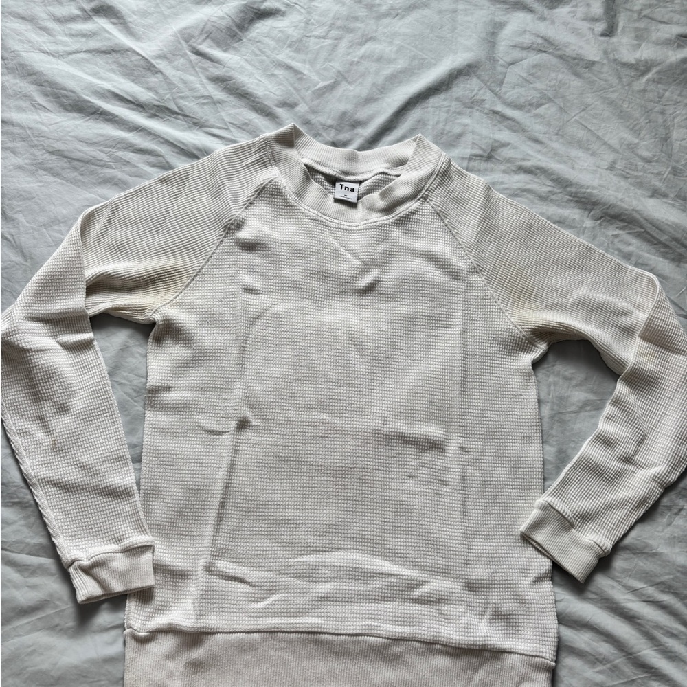 Aritzia tna waffle thermal ski layer long sleeve Elegant White Crew Neck Sweater - Picture 2 of 6